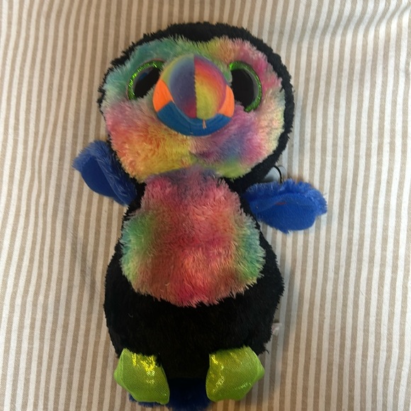 Bird that is black blue and colorful, with green eyes from TY beanie boos - Picture 1 of 3
